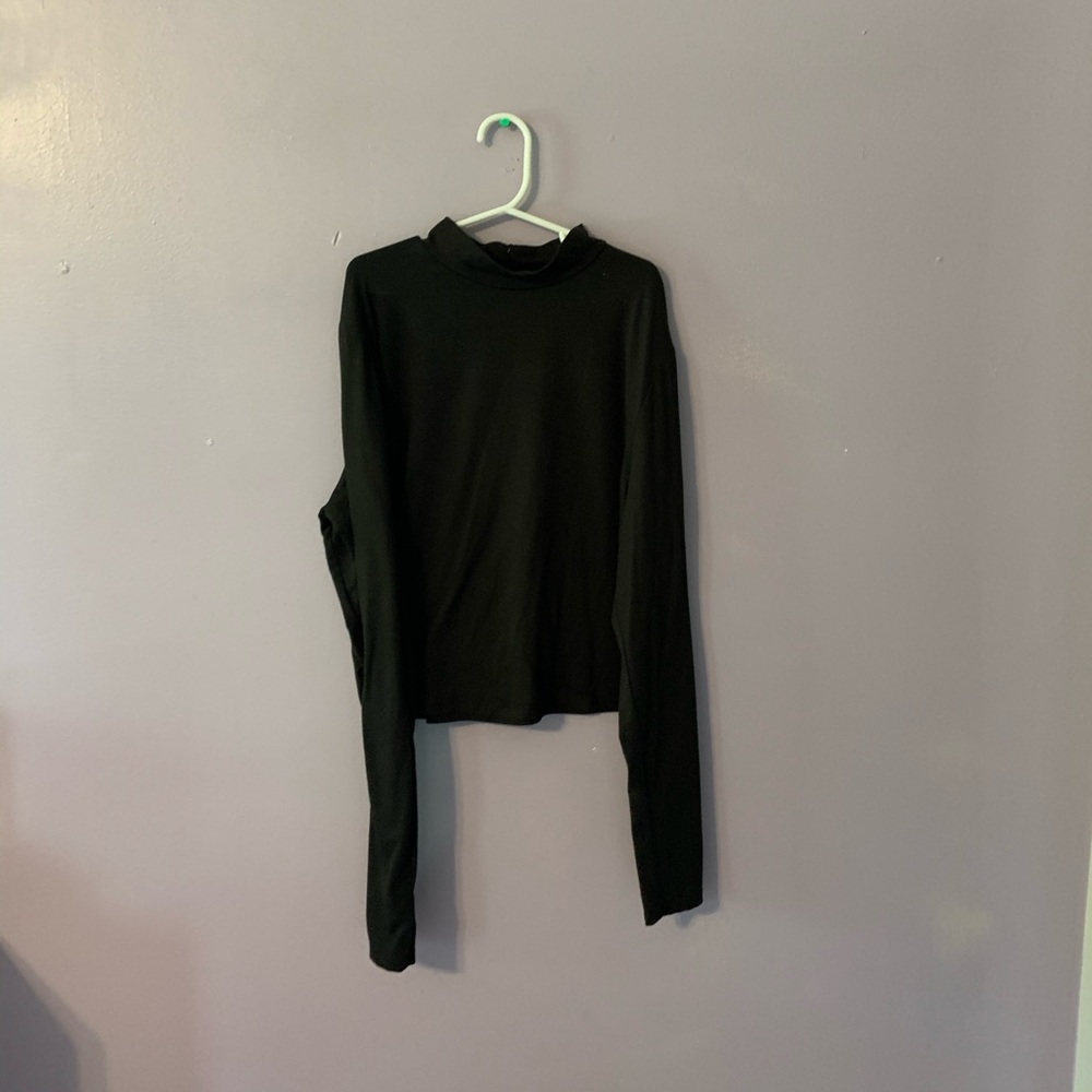Women’s long sleeve shirt